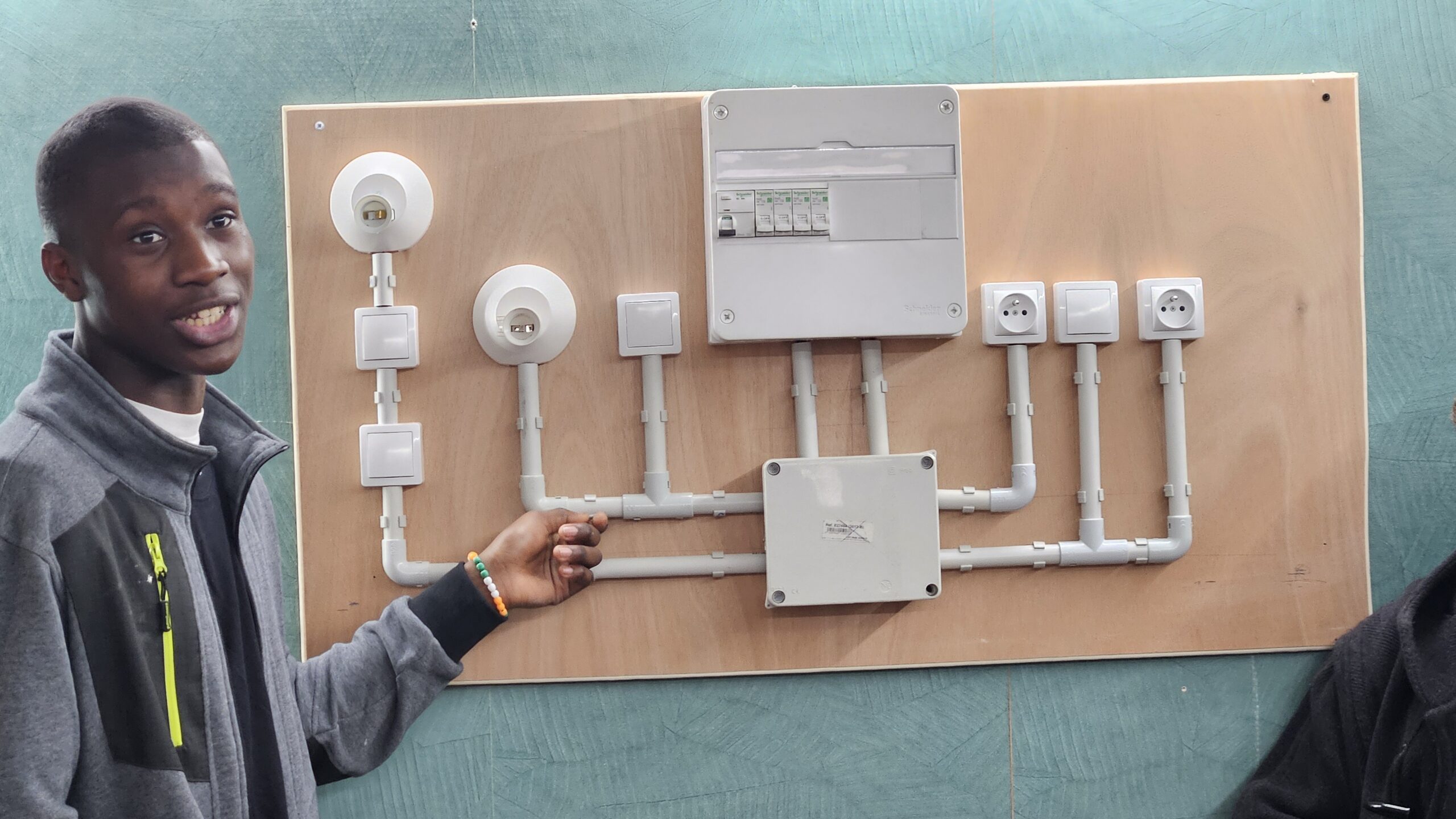 Geeks habitant dans le quartier de Python Duvernois, à 3 minutes de la formation